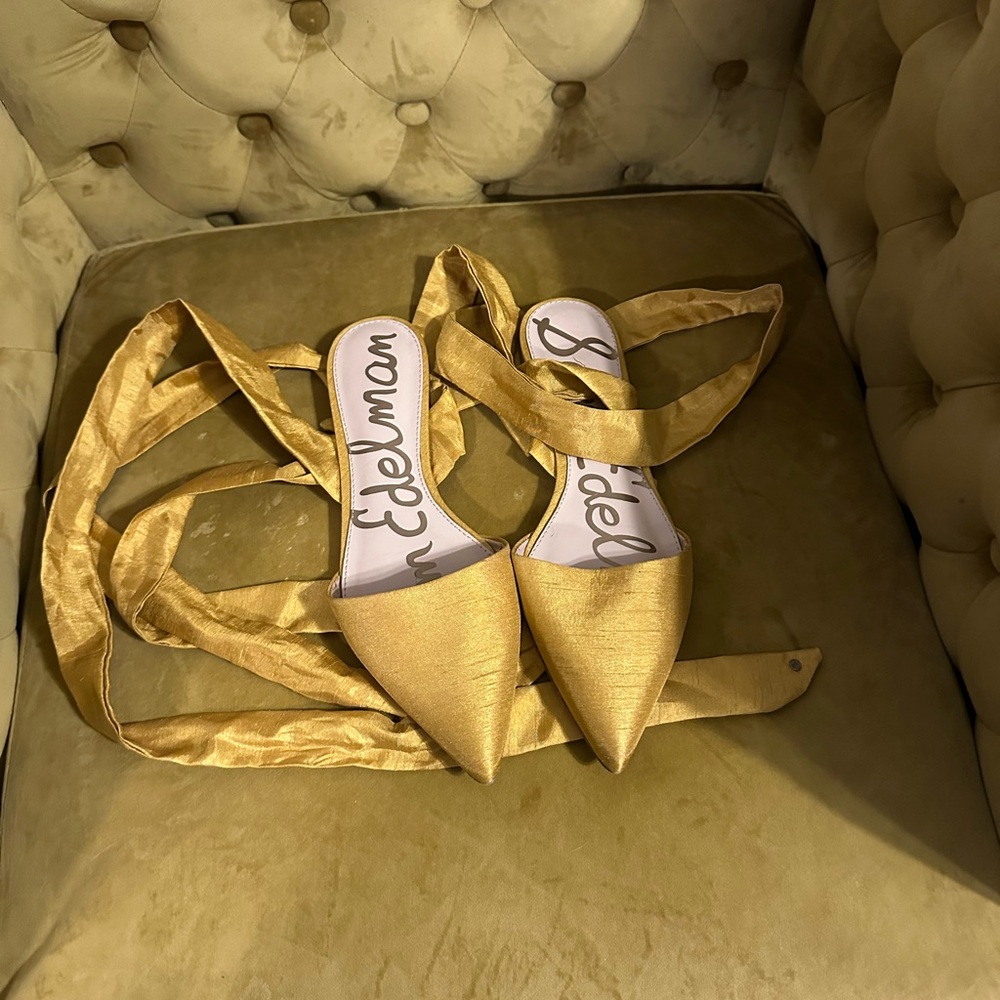 Sam Edelman Gold Lace Up Flats Size 81/2 - Picture 2 of 9
